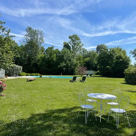 Bed & Breakfast Le Clos Du Plantis Sonnac (Charente-Maritime)