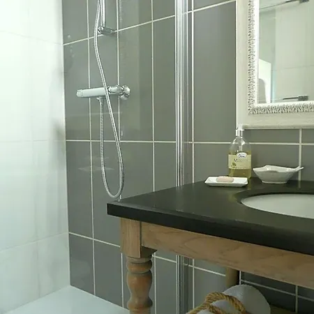 Couette-café Le Clos Du Plantis 3*